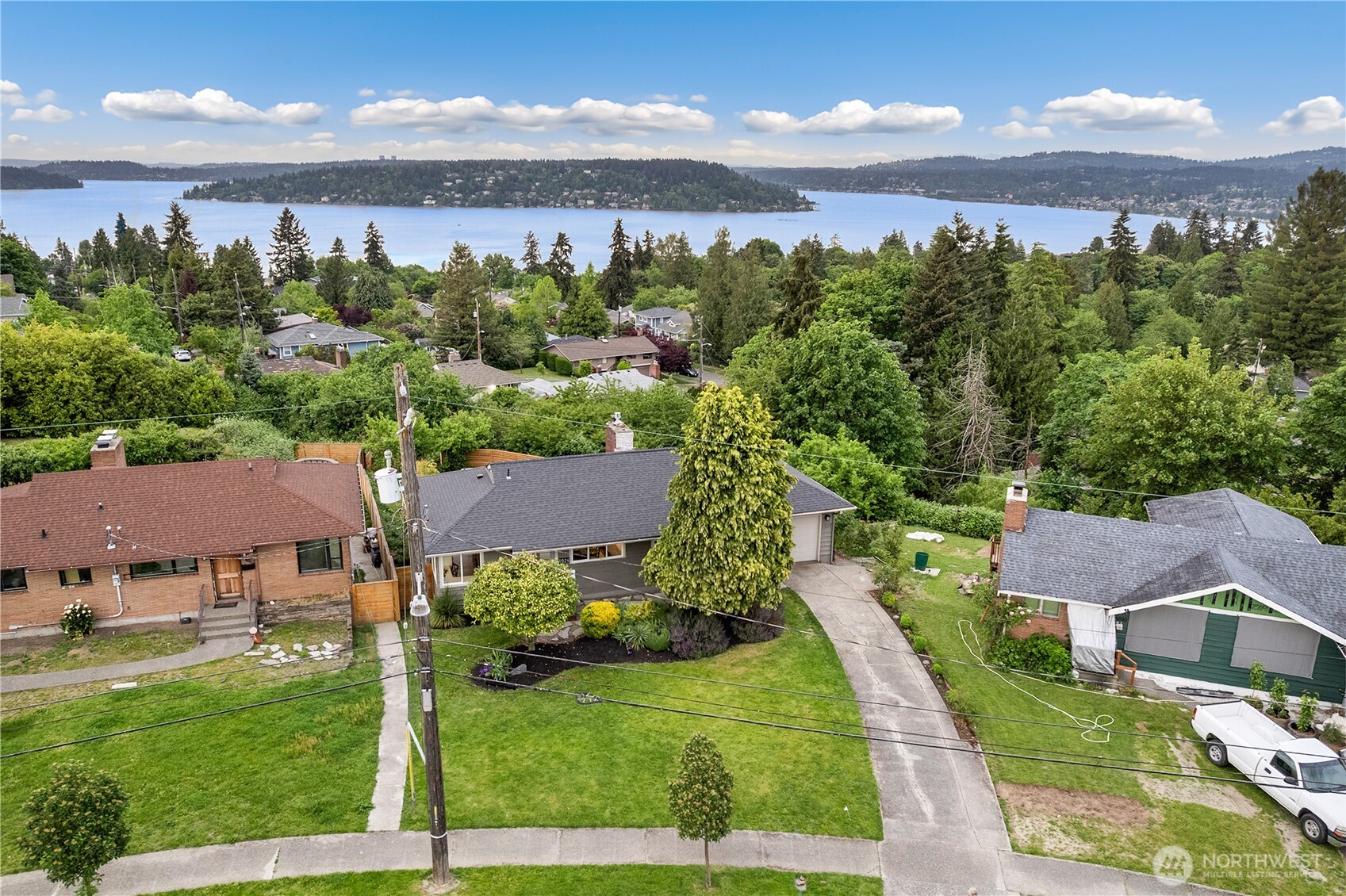 6524 S Hazel Street , Seattle, WA 98178