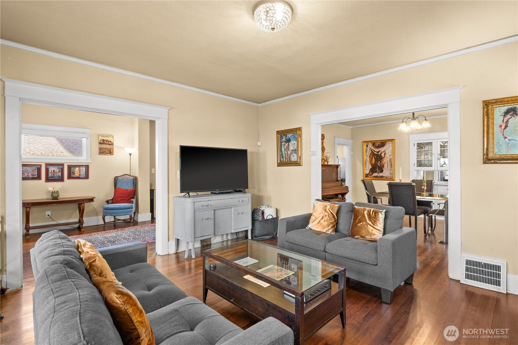 912 Earnest S. Brazill Street , Tacoma, WA 98405-4535