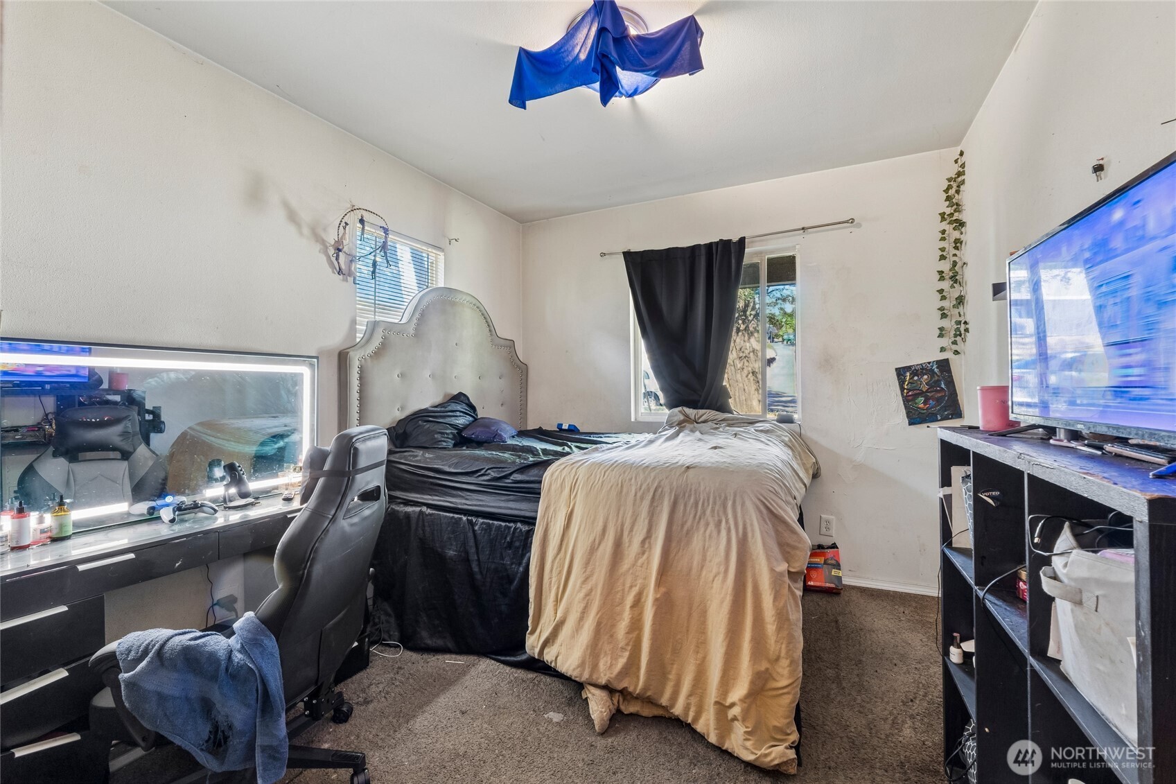 4712 S Warner Street , Tacoma, WA 98409