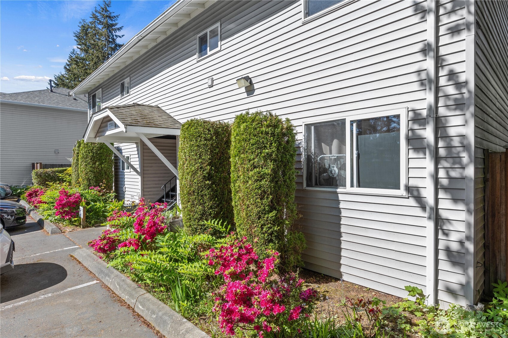 7700 196th Street SW #C, Edmonds, WA 98026