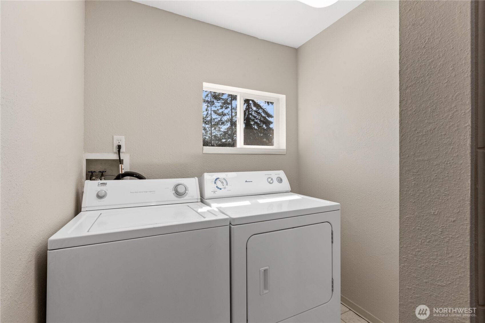 7700 196th Street SW #C, Edmonds, WA 98026