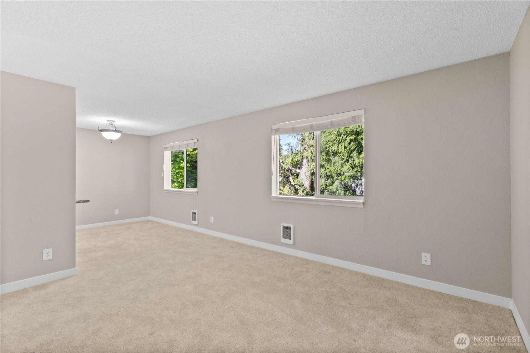 7700 196th Street SW #C, Edmonds, WA 98026
