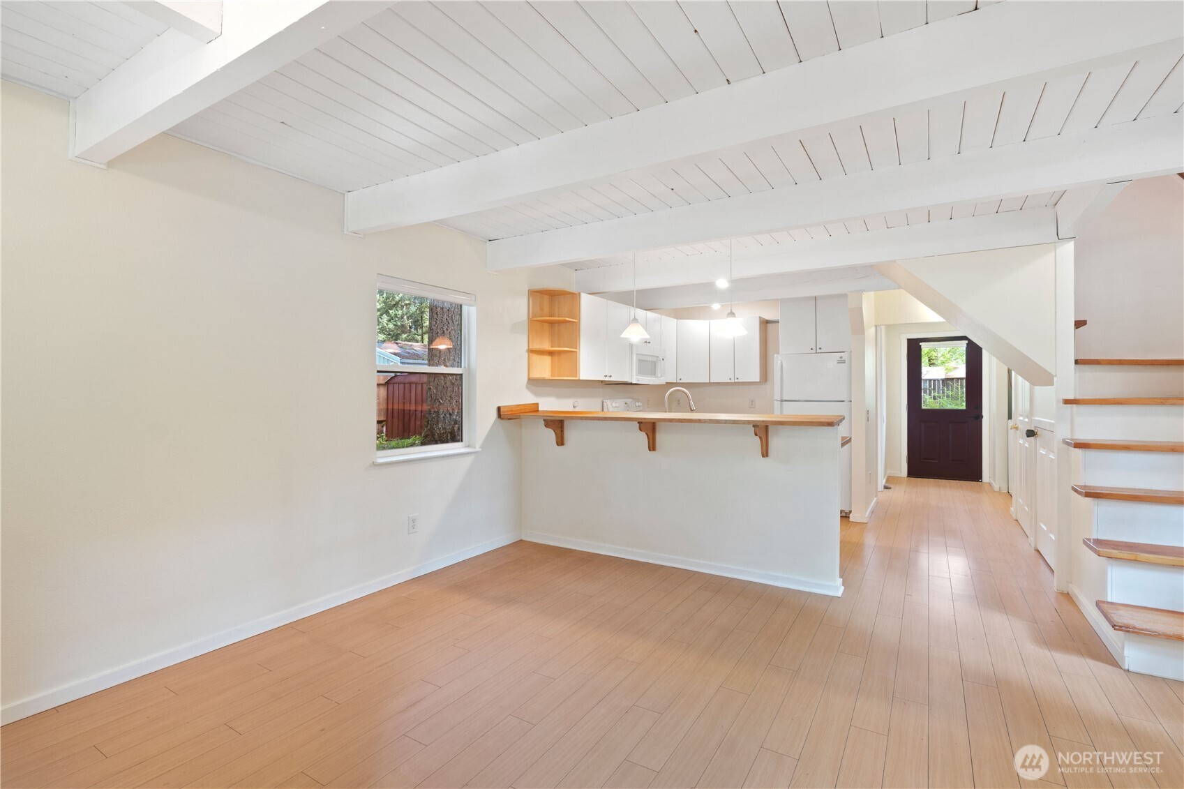 6182 Chestnut Drive , Maple Falls, WA 98266