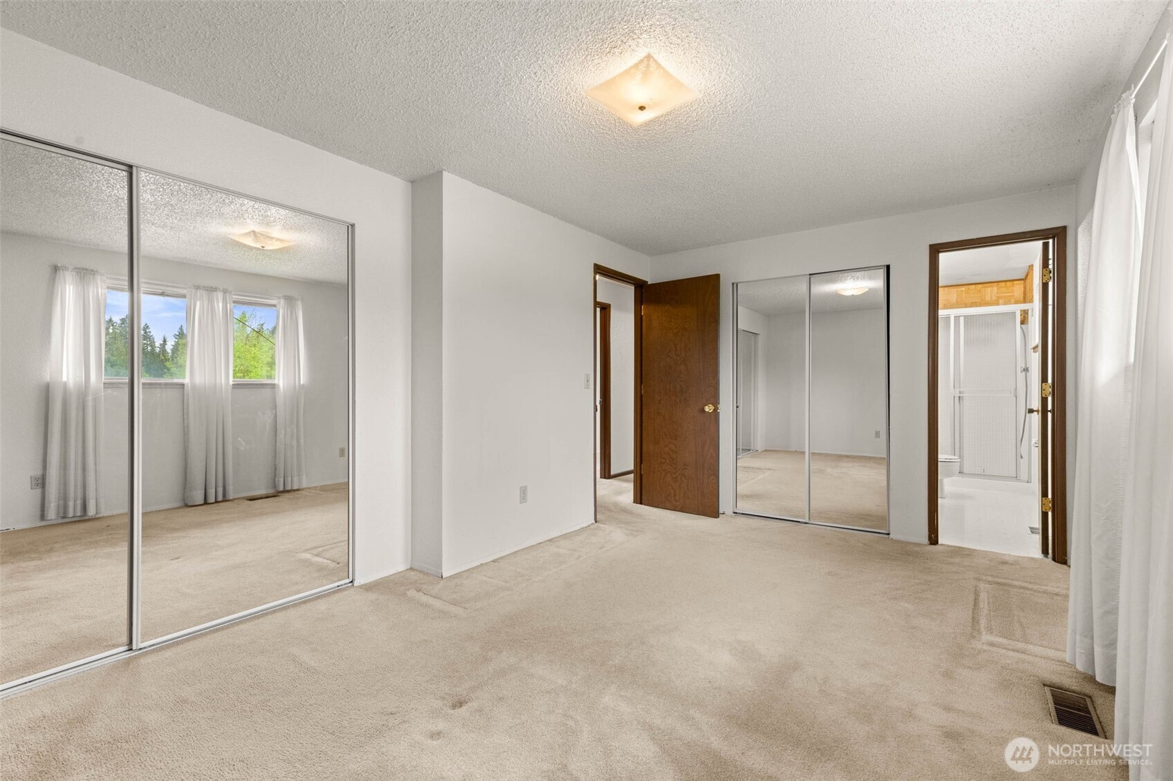 4508 Military Road E, Tacoma, WA 98446