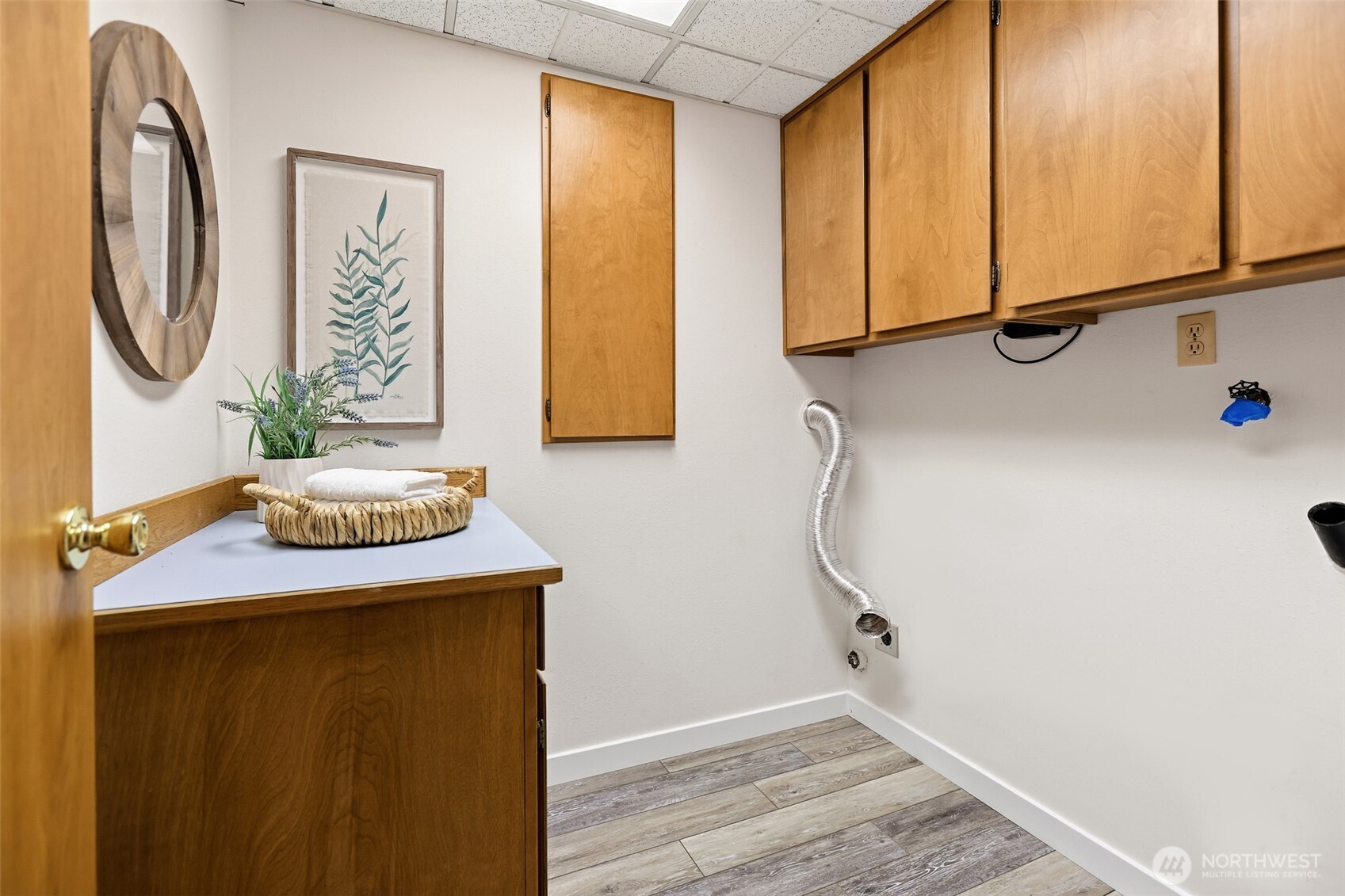 155 Capella Drive NW, Issaquah, WA 98027