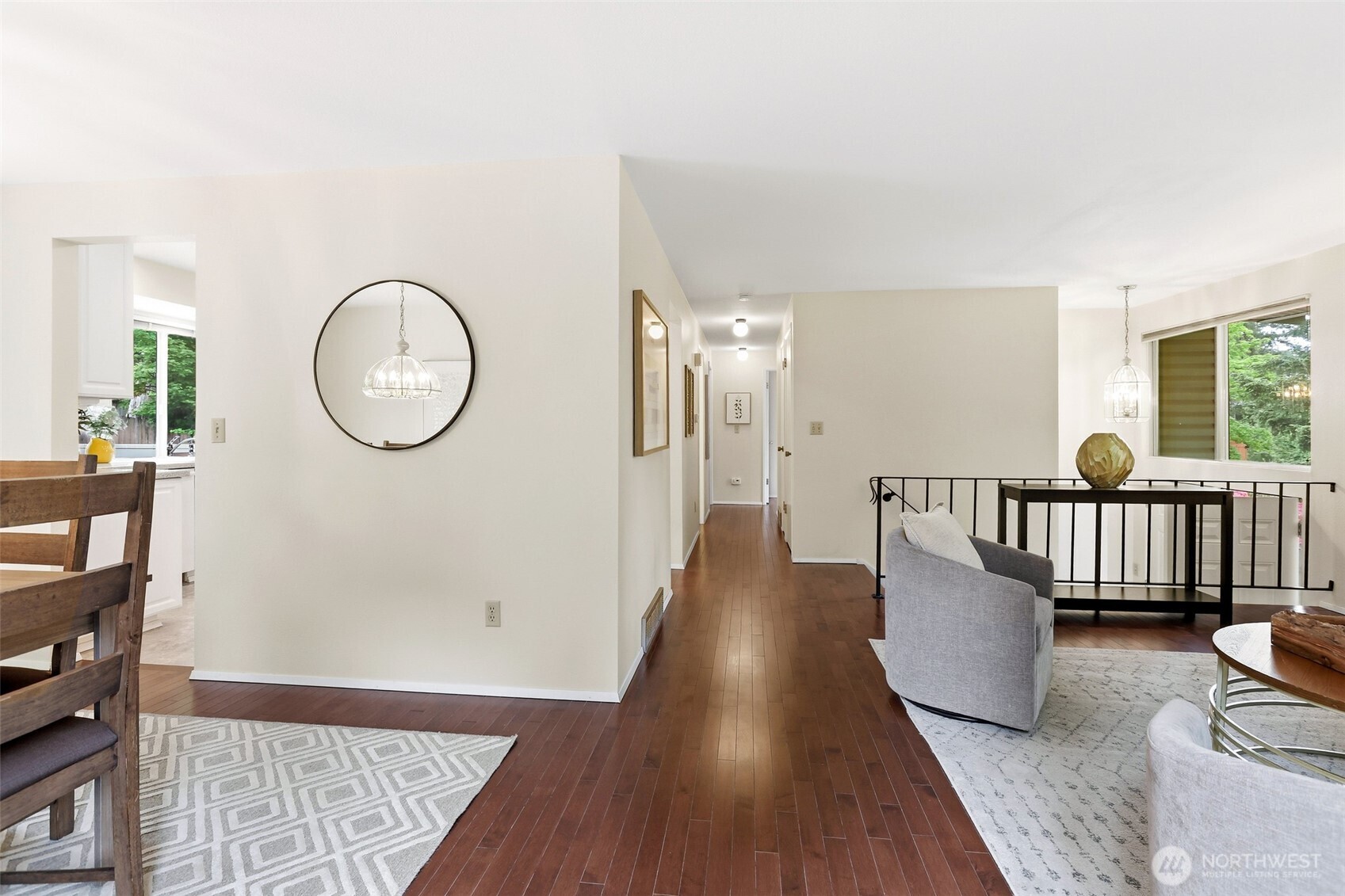 155 Capella Drive NW, Issaquah, WA 98027