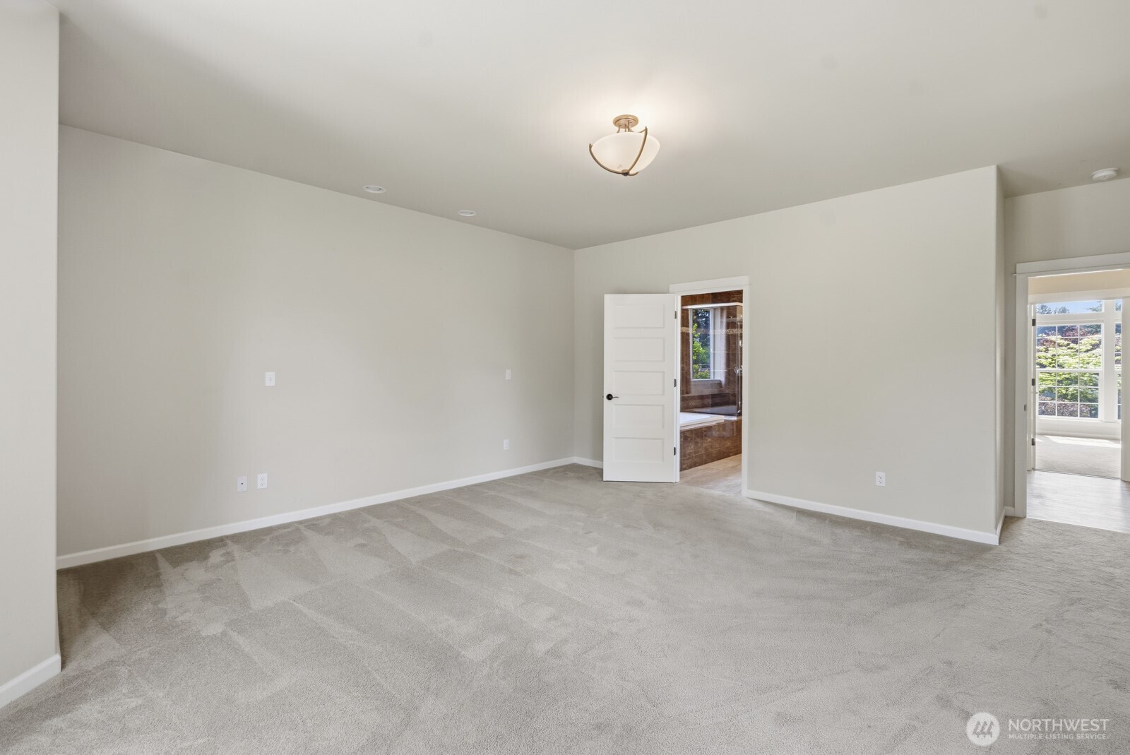 6823 47th Avenue NE, Olympia, WA 98516