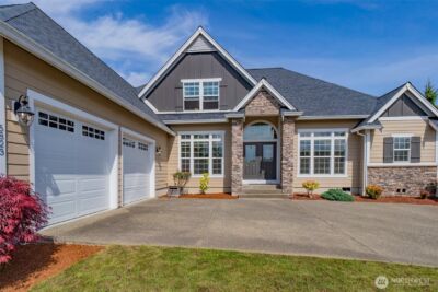 6823 47th Avenue NE, Olympia, WA 98516 - Photo 2