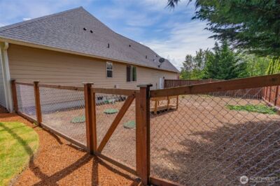6823 47th Avenue NE, Olympia, WA 98516 - Photo 31