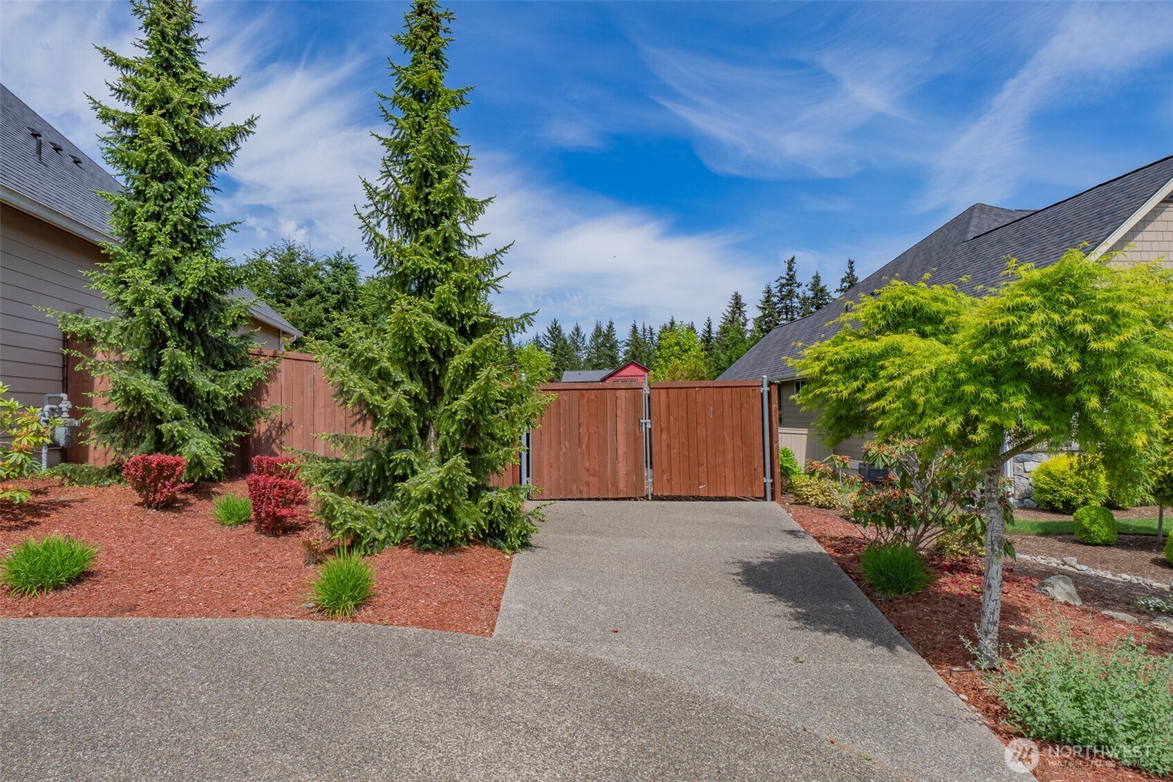 6823 47th Avenue NE, Olympia, WA 98516