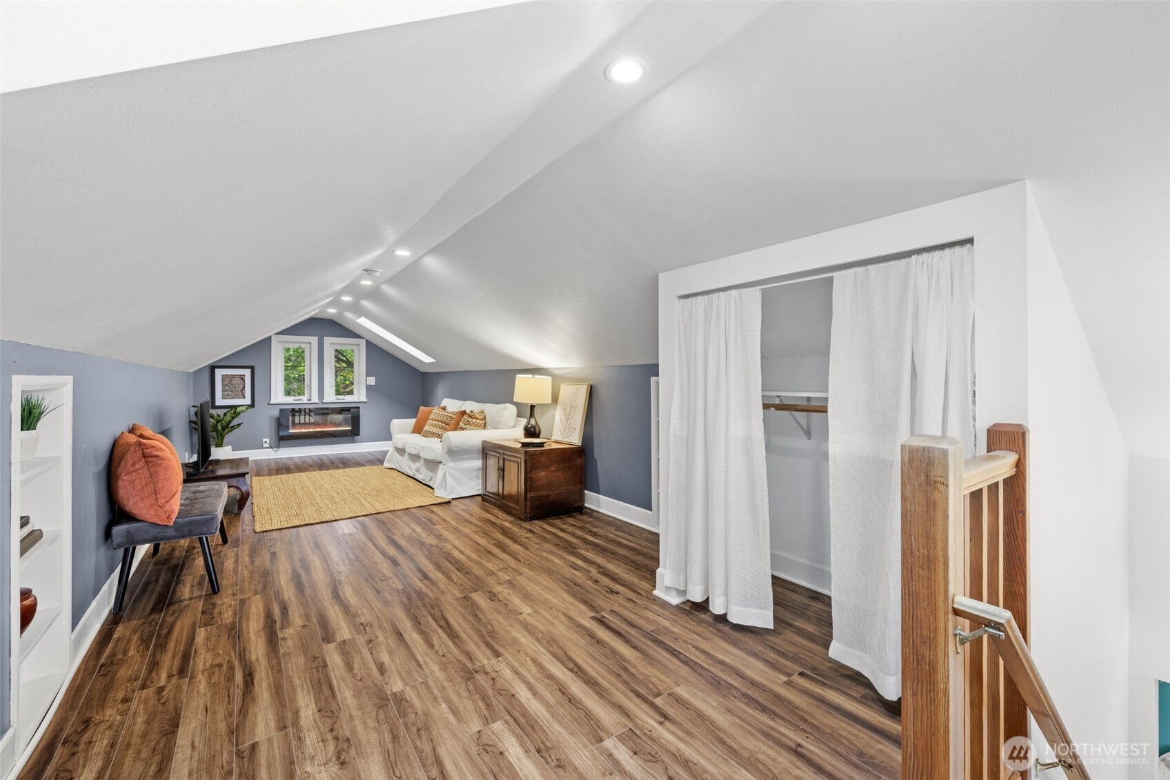 902 22nd Avenue , Seattle, WA 98122