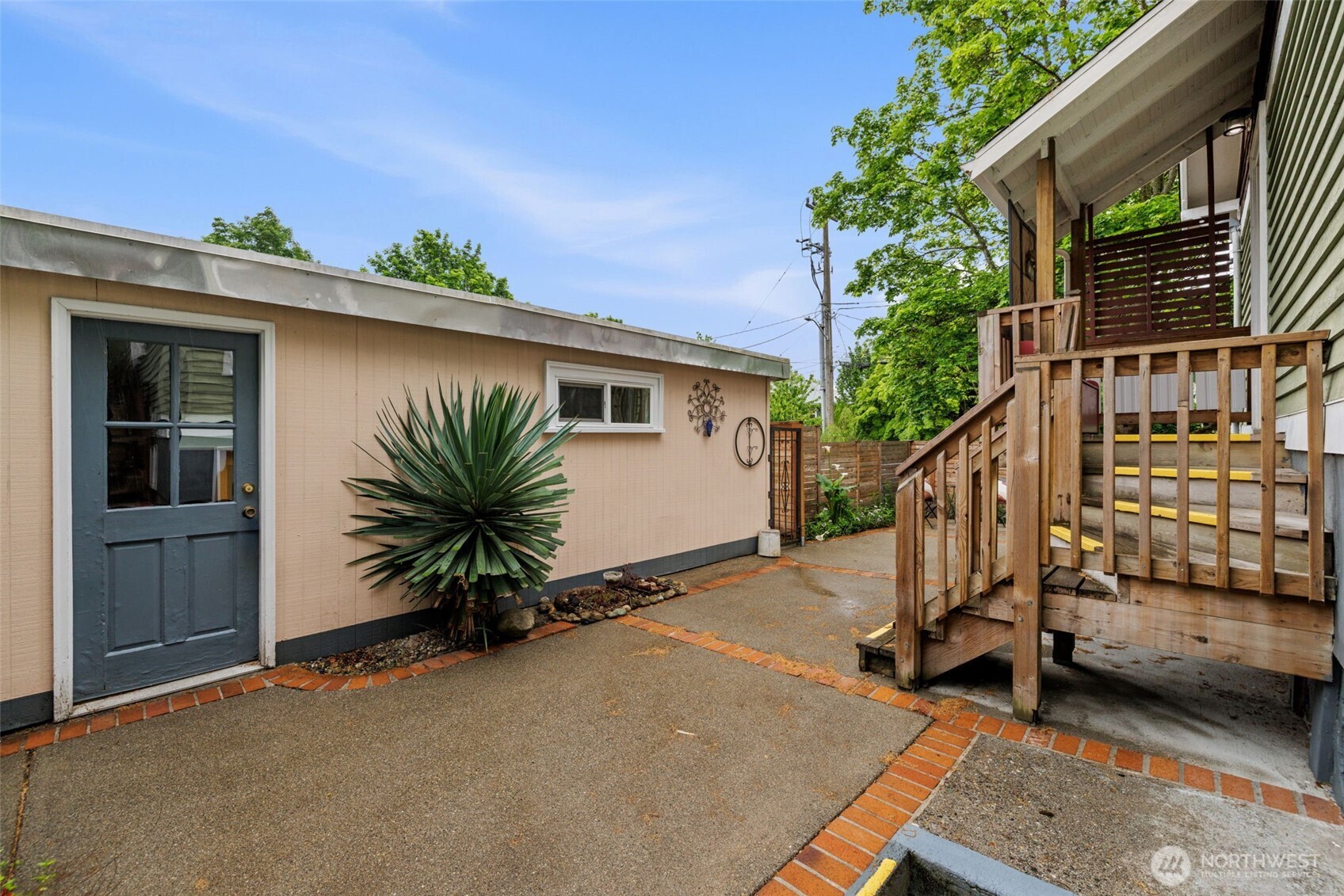 902 22nd Avenue , Seattle, WA 98122