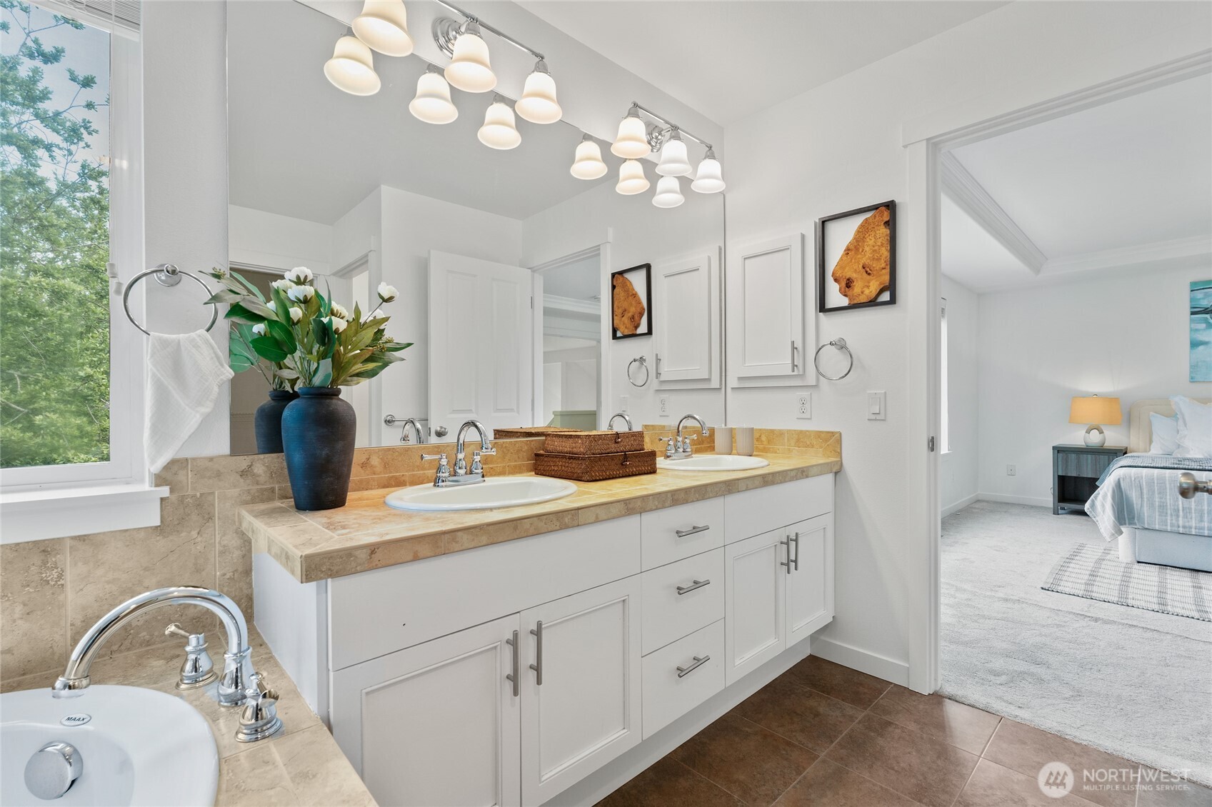 254 Elma Court NE, Renton, WA 98059-5278