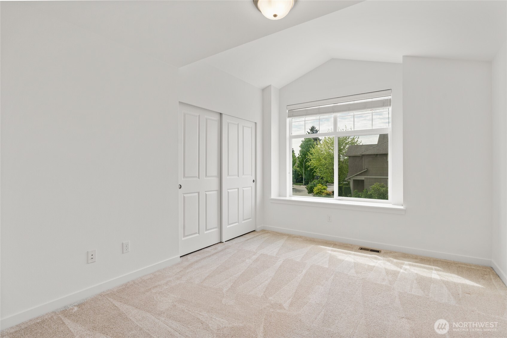 254 Elma Court NE, Renton, WA 98059-5278