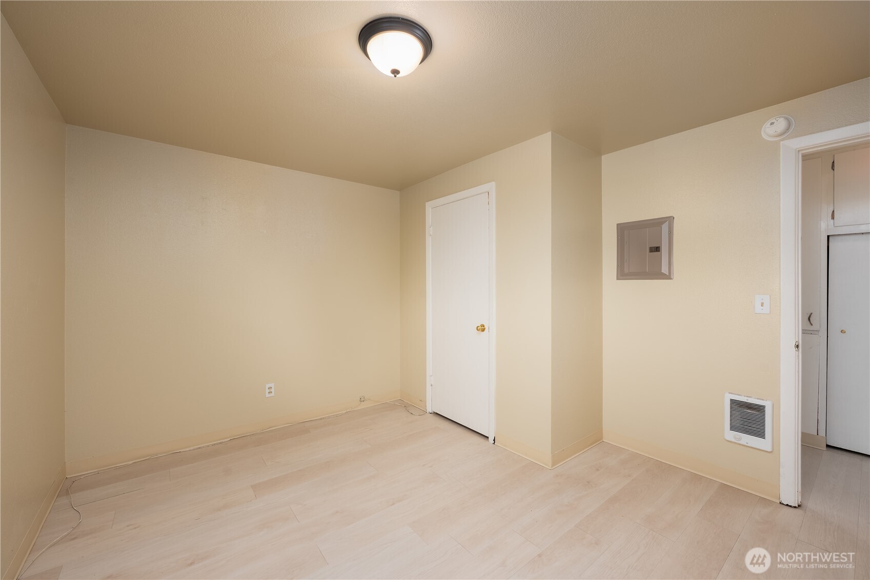 7902 27th Street W, University Place, WA 98466-5210