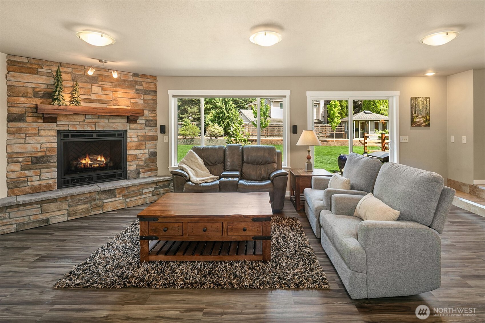 21118 SE 137th Place , Issaquah, WA 98027