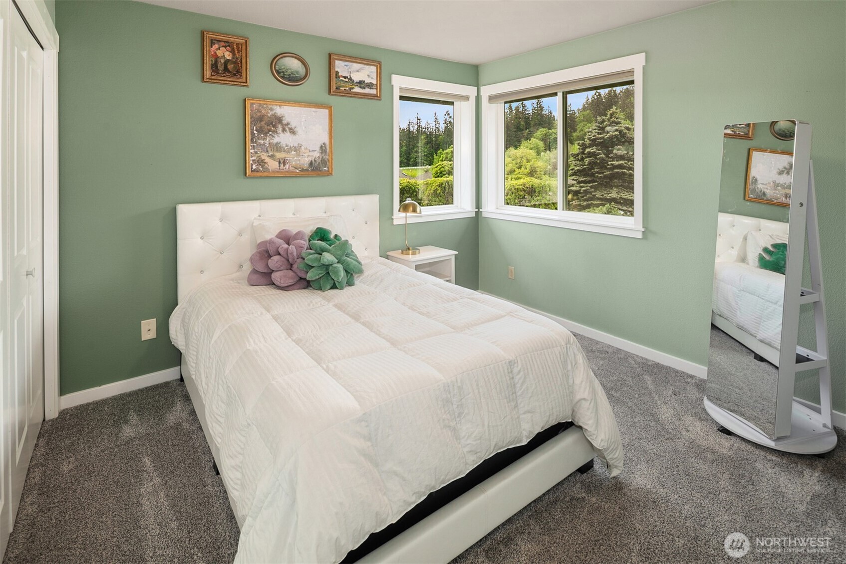21118 SE 137th Place , Issaquah, WA 98027