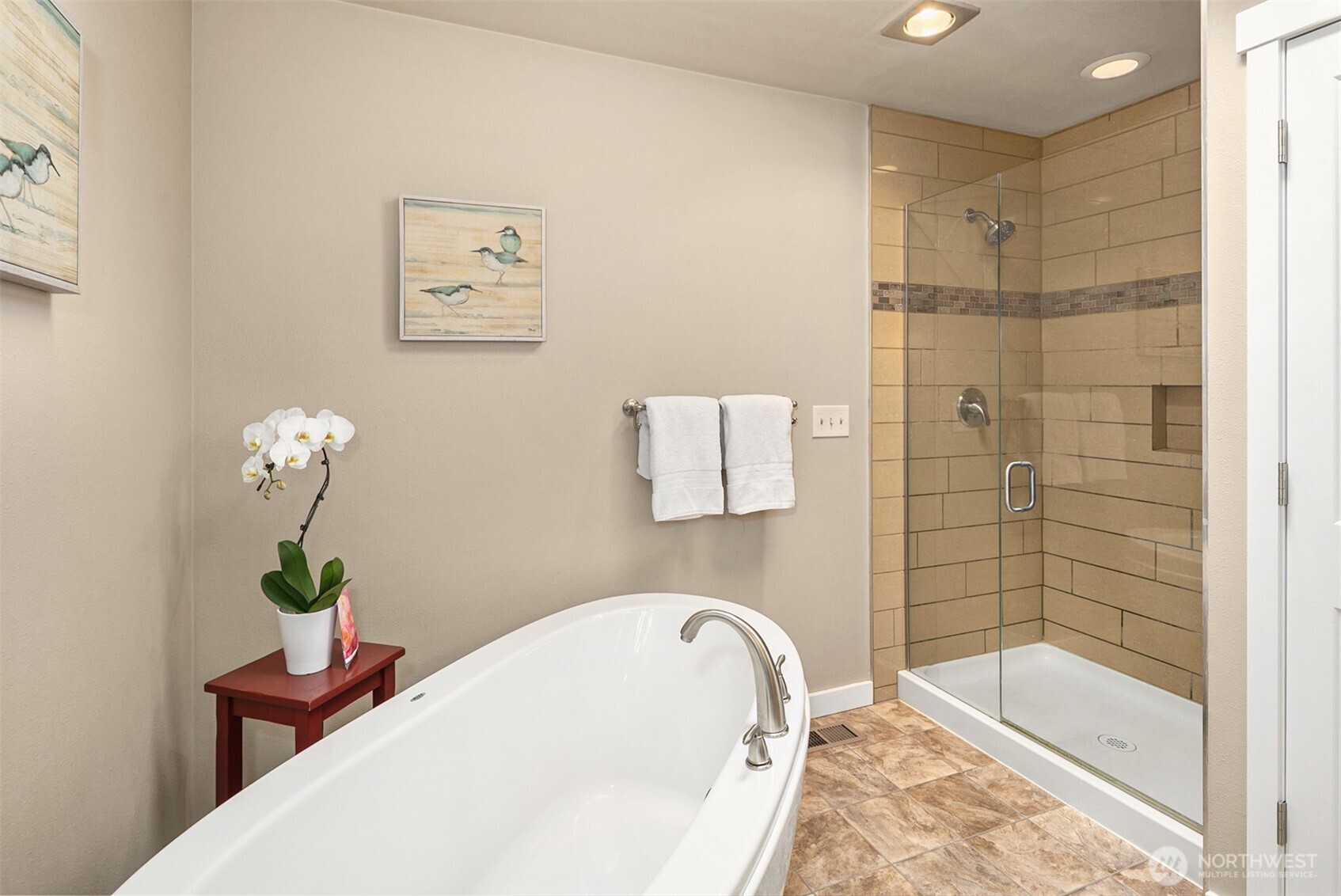 21118 SE 137th Place , Issaquah, WA 98027