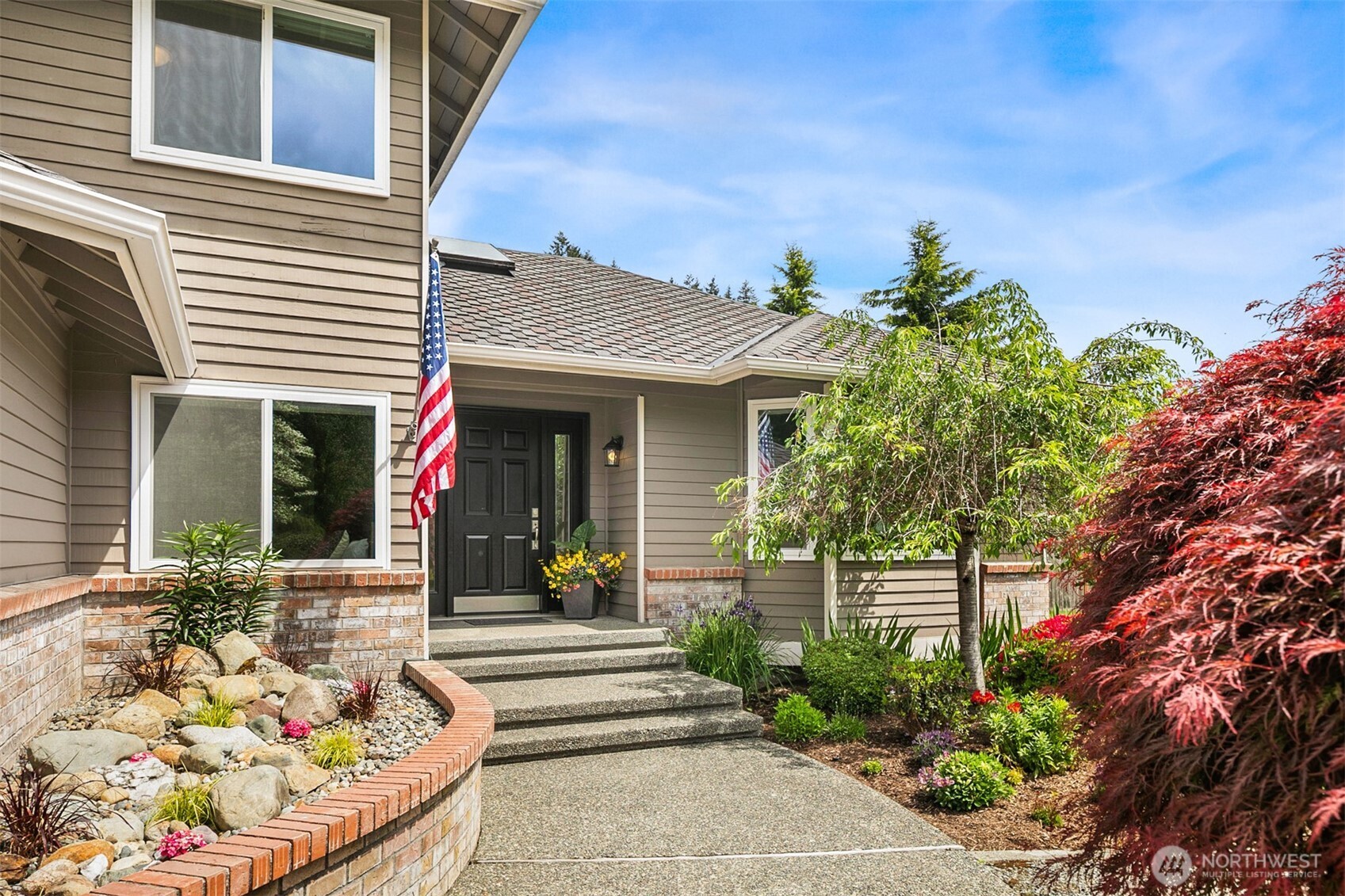 21118 SE 137th Place , Issaquah, WA 98027