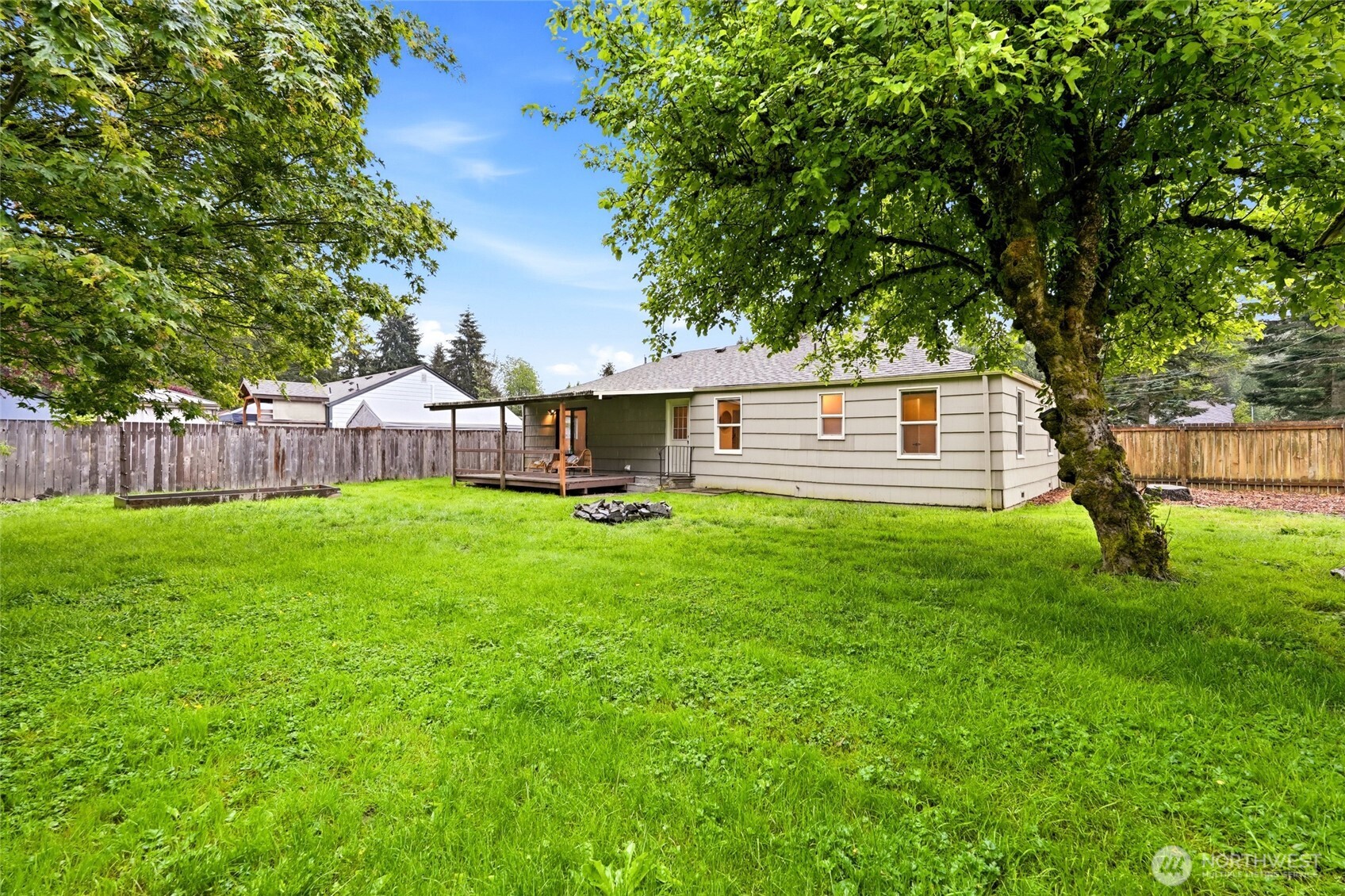 3608 SE 5th Place , Renton, WA 98058
