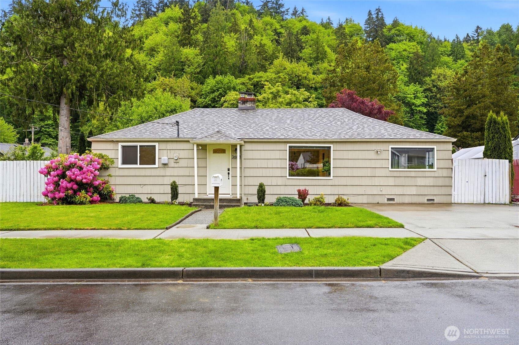3608 SE 5th Place , Renton, WA 98058