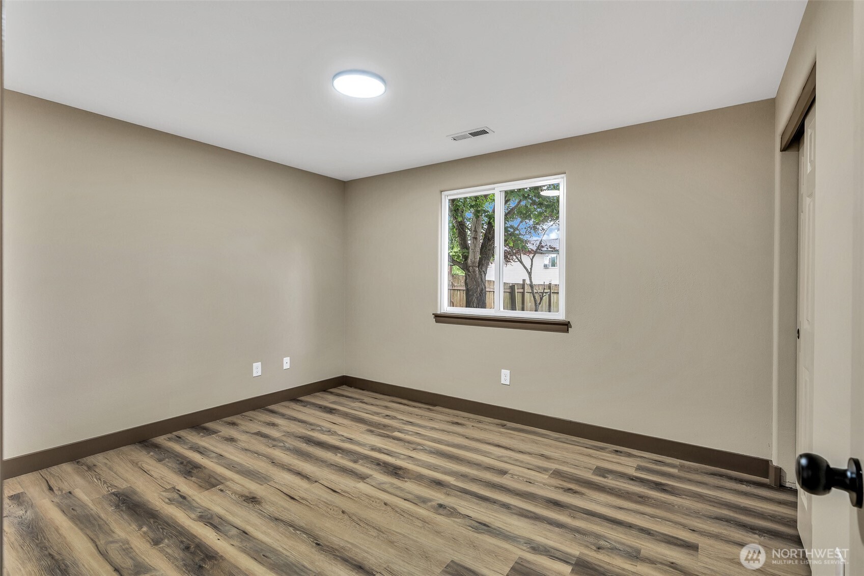15910 NE Noble Street , Vancouver, WA 98662