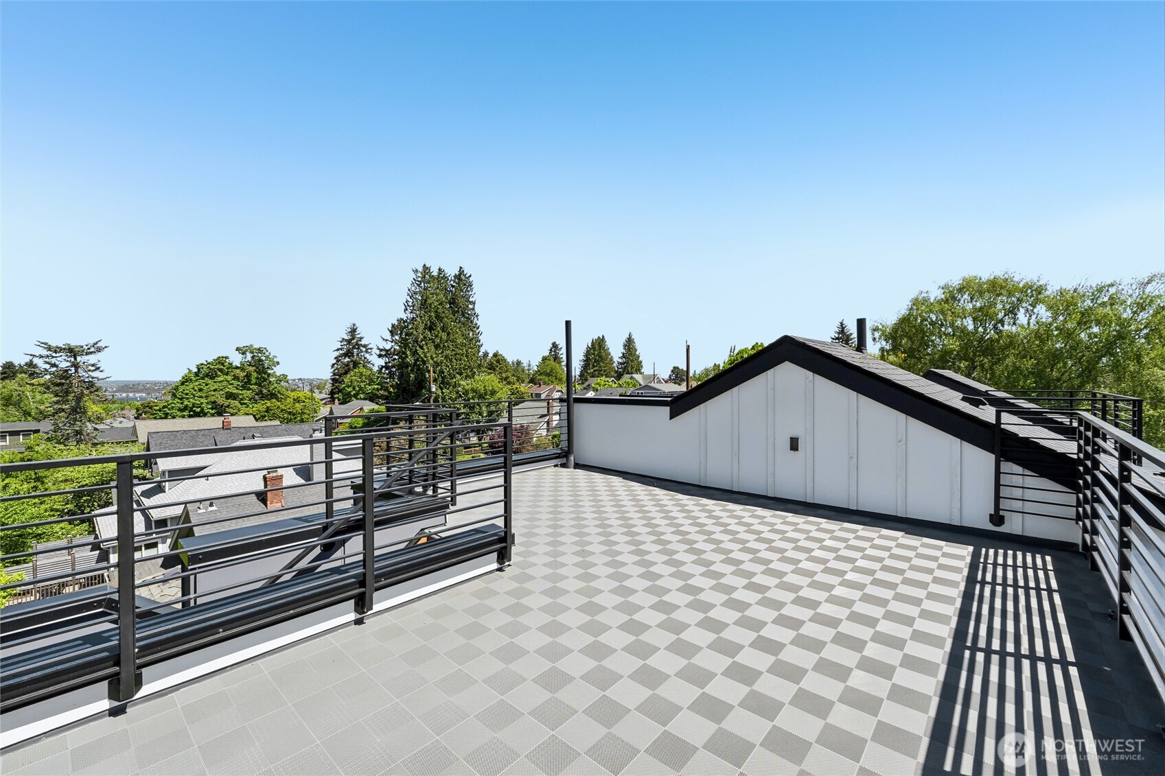 2925 39th Avenue SW, Seattle, WA 98116