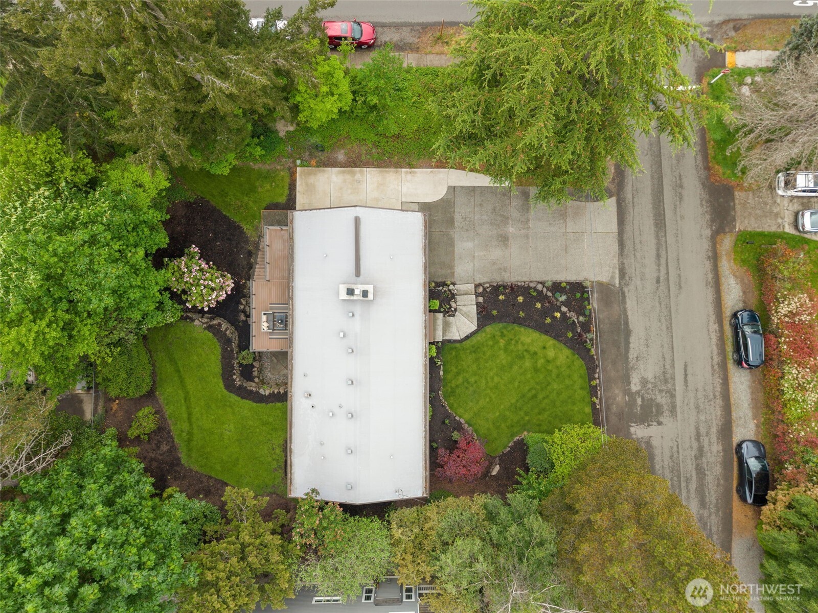 8805 SE 39th Street , Mercer Island, WA 98040