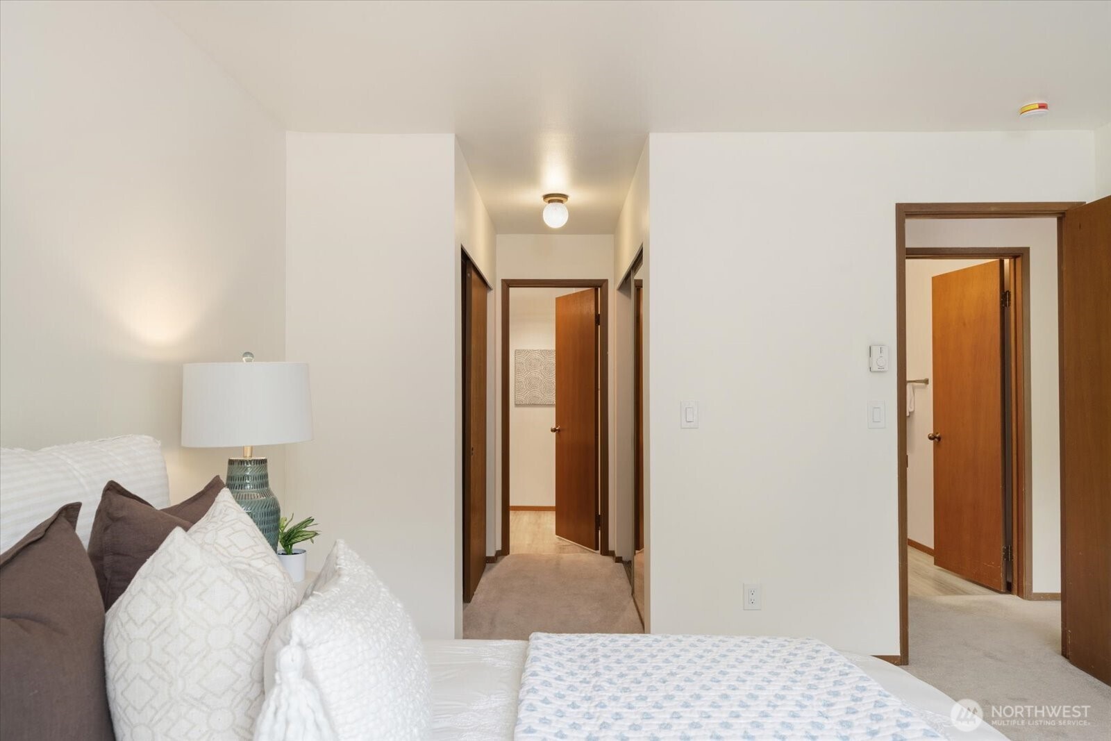 12027 15th Avenue NE #305, Seattle, WA 98125