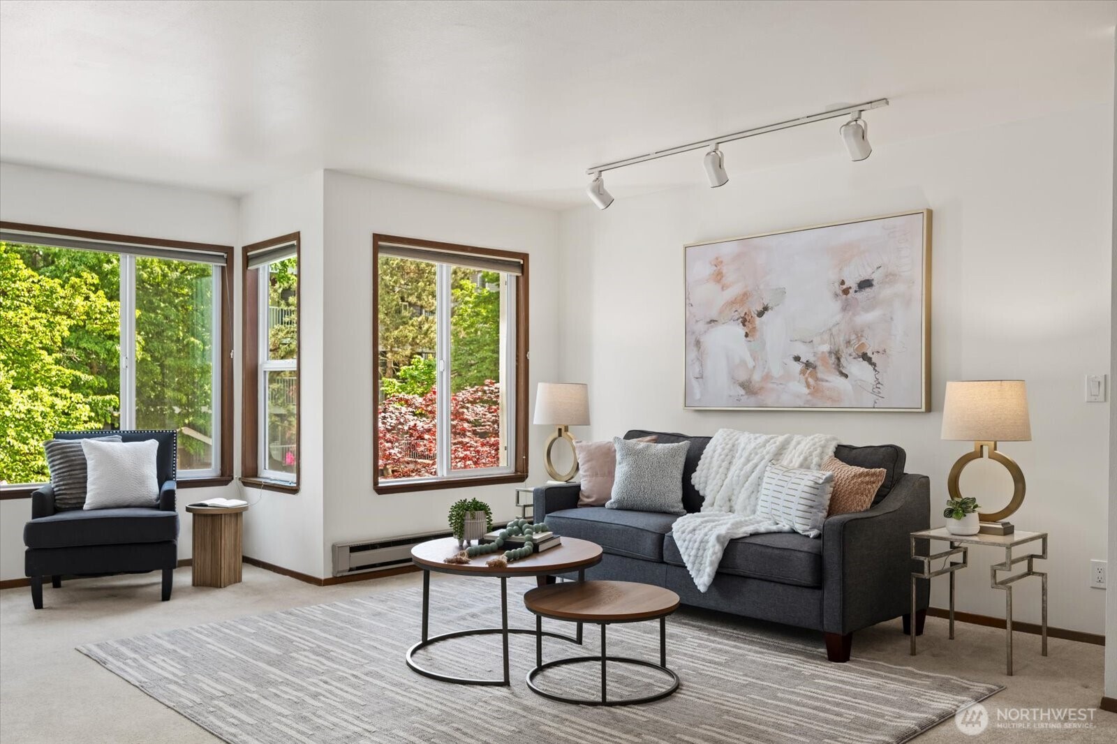 12027 15th Avenue NE #305, Seattle, WA 98125