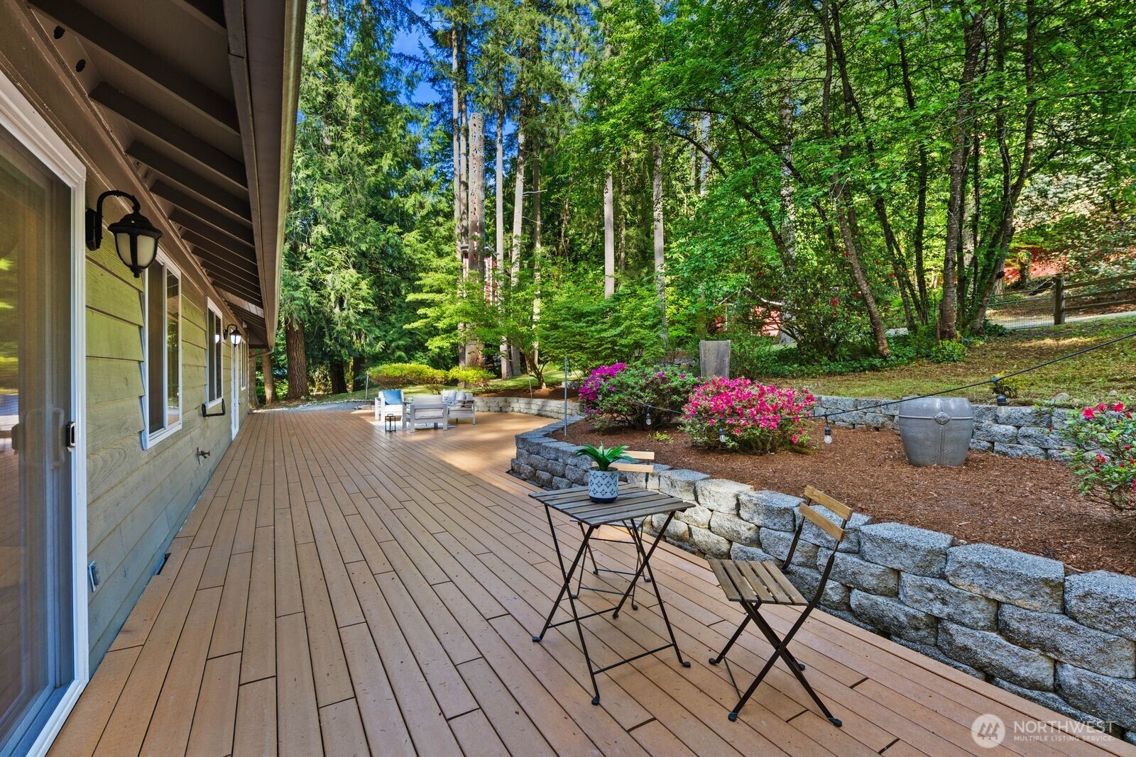 16464 239th Avenue SE, Issaquah, WA 98027