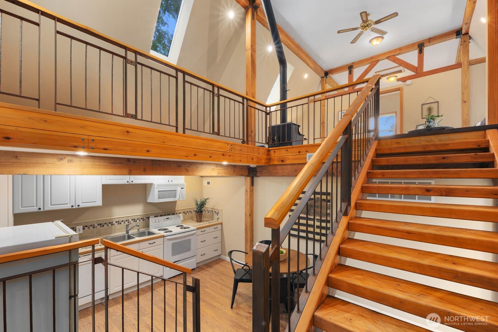 16464 239th Avenue SE, Issaquah, WA 98027