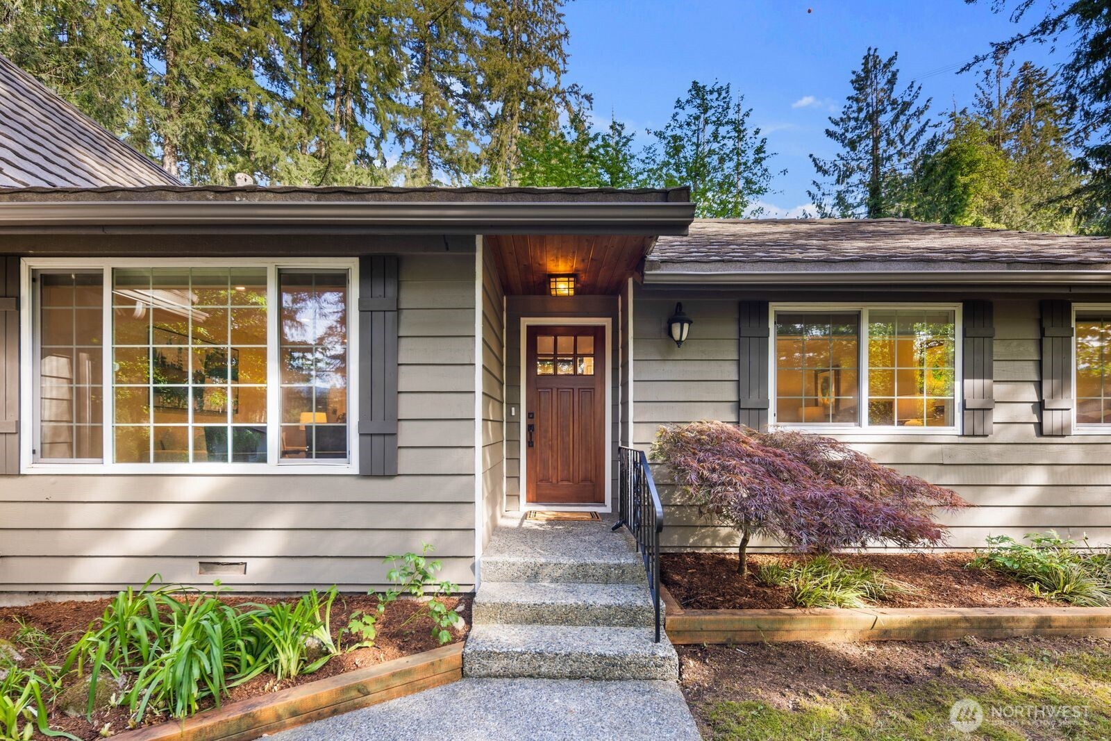 16464 239th Avenue SE, Issaquah, WA 98027