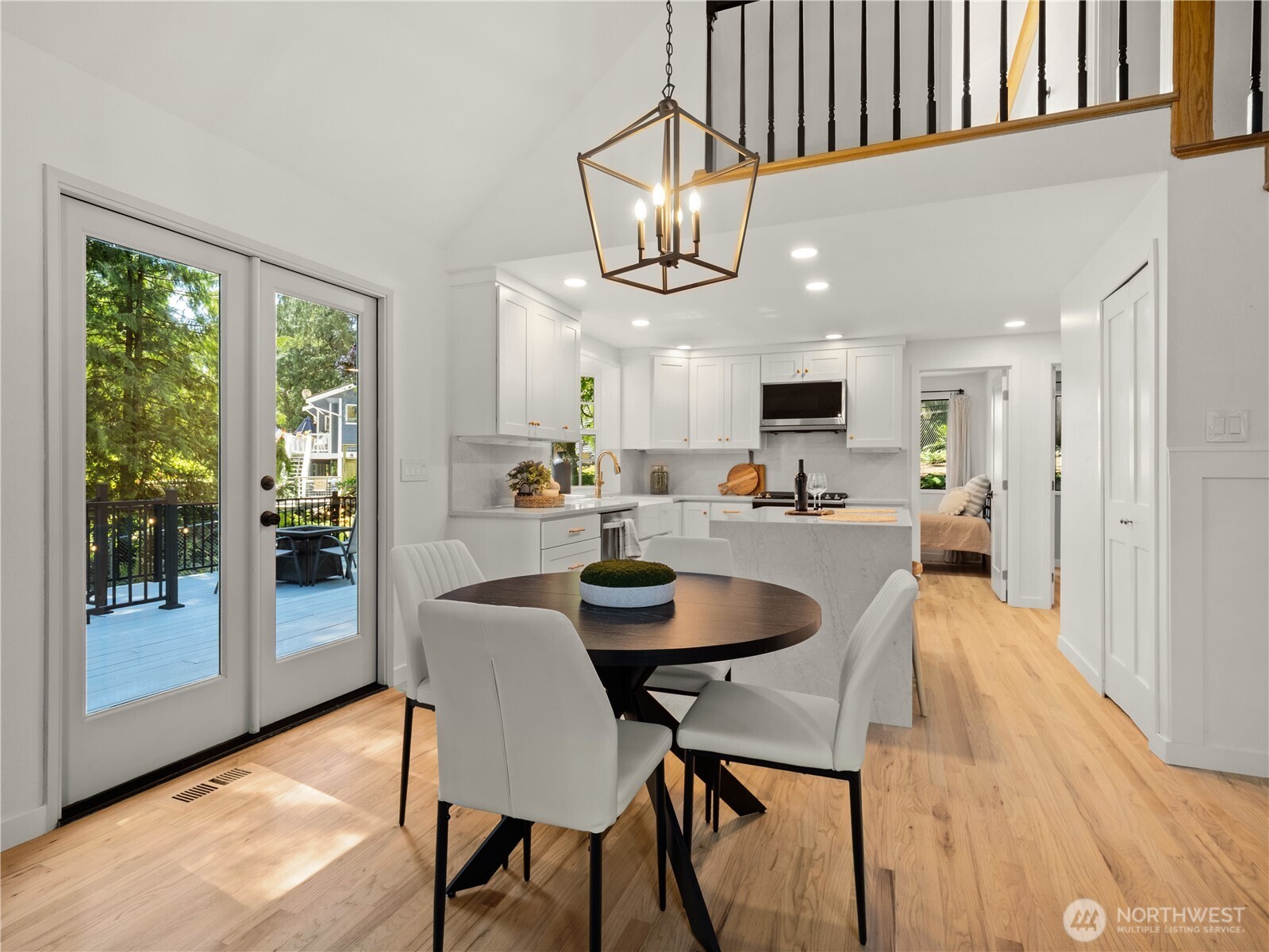 22713 NE 12th Place , Sammamish, WA 98074