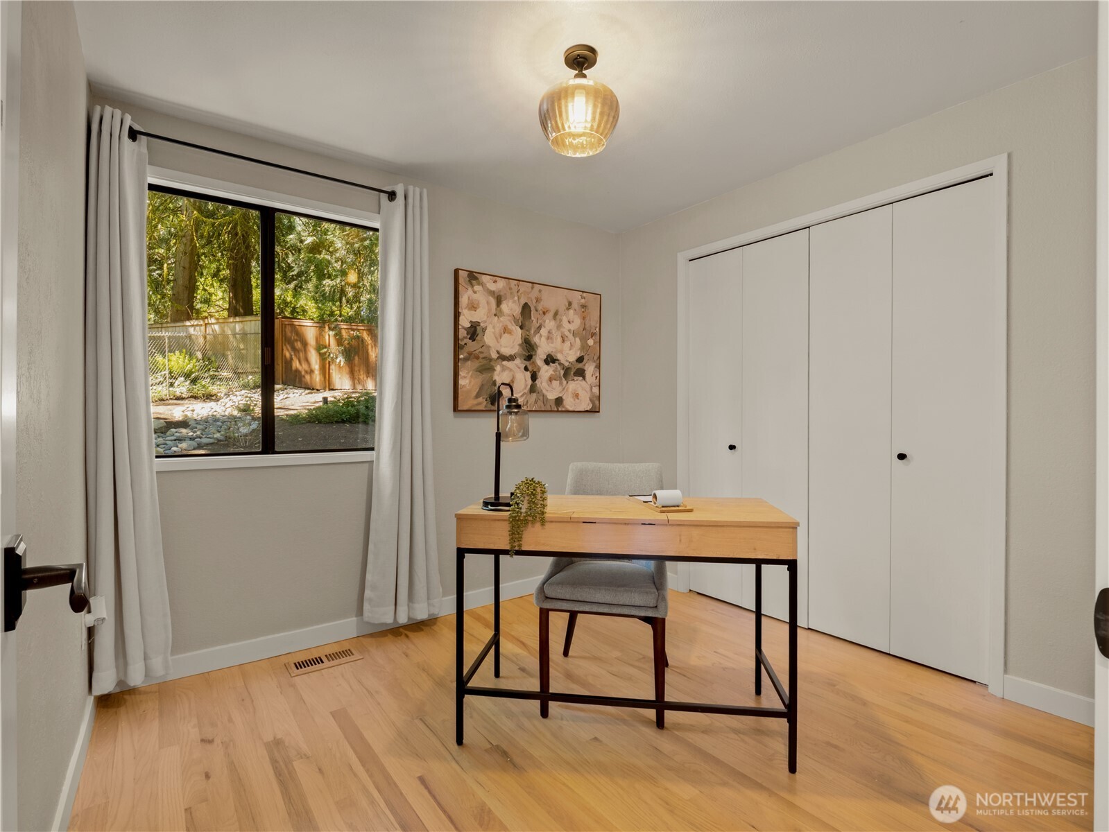 22713 NE 12th Place , Sammamish, WA 98074