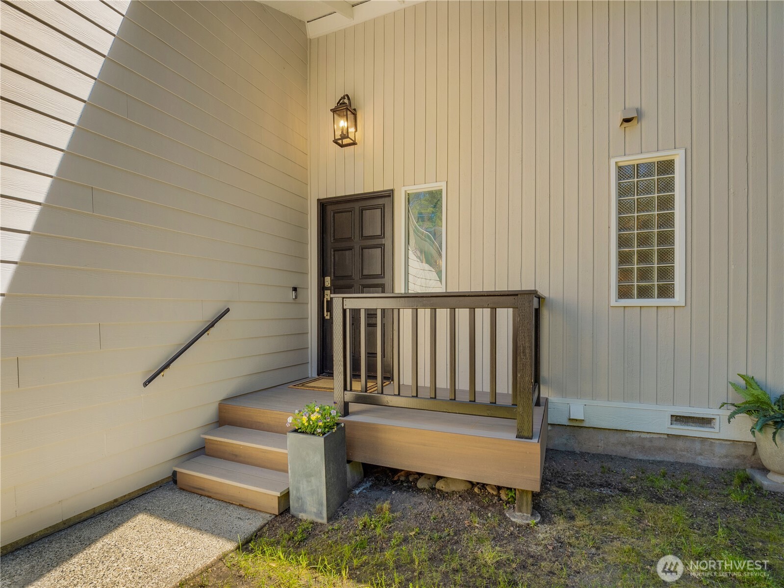 22713 NE 12th Place , Sammamish, WA 98074