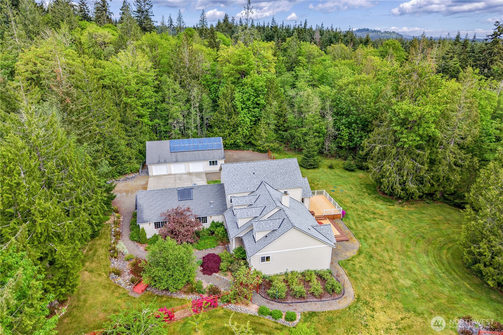 291 Fawn Meadow Road , Chimacum, WA 98325