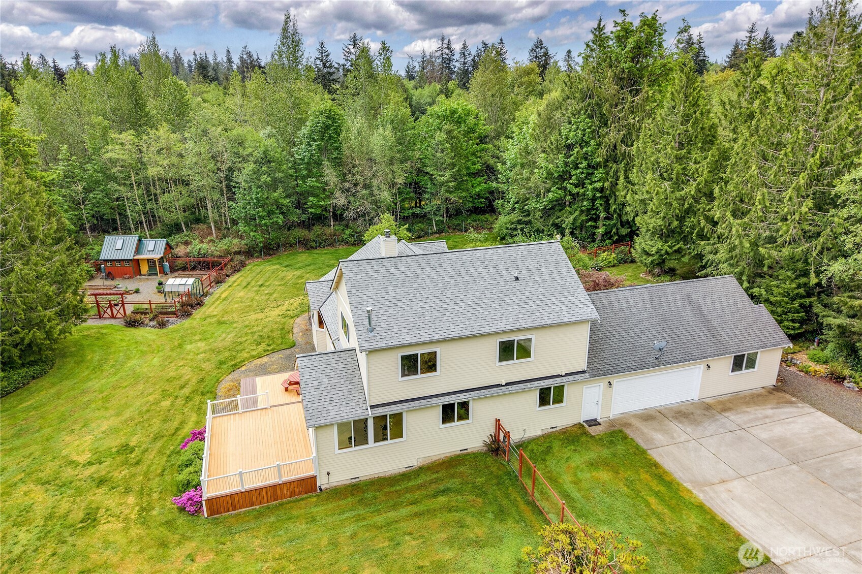 291 Fawn Meadow Road , Chimacum, WA 98325