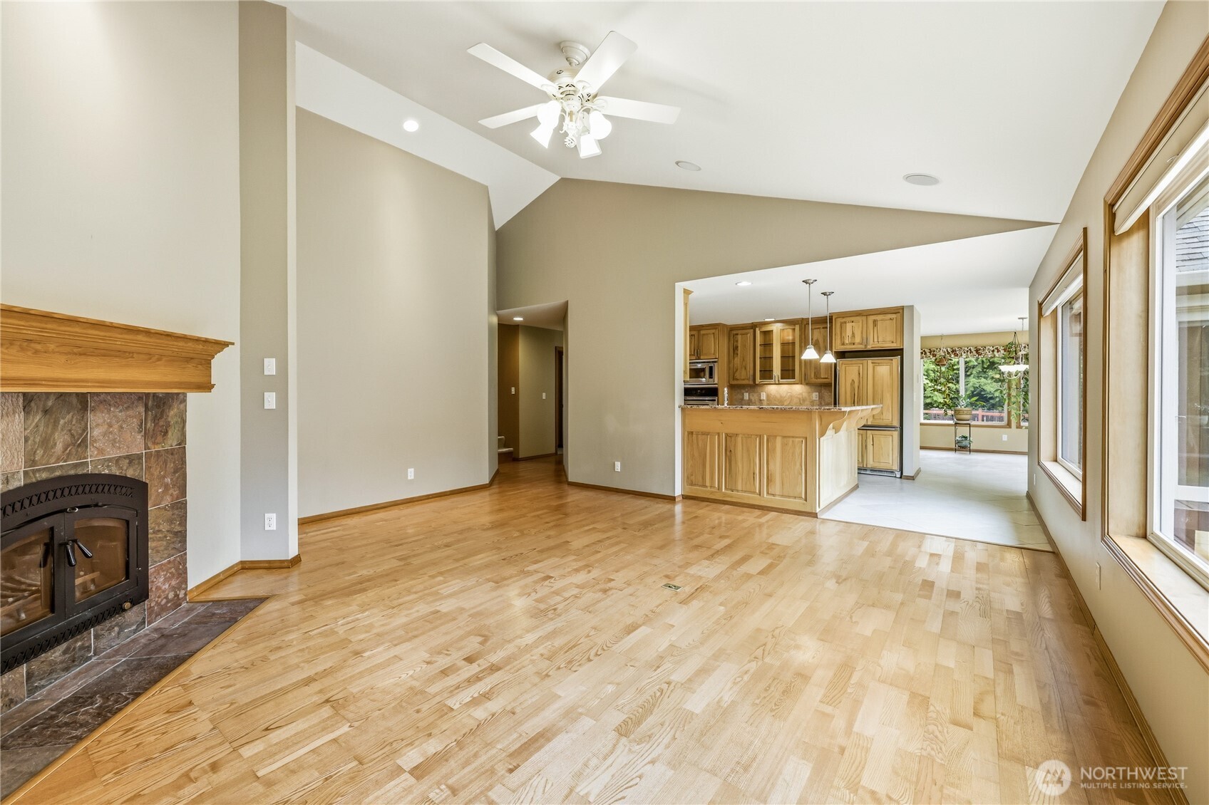 291 Fawn Meadow Road , Chimacum, WA 98325