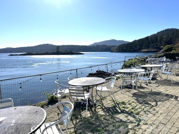 264 Main Street , Orcas Island, WA 98245
