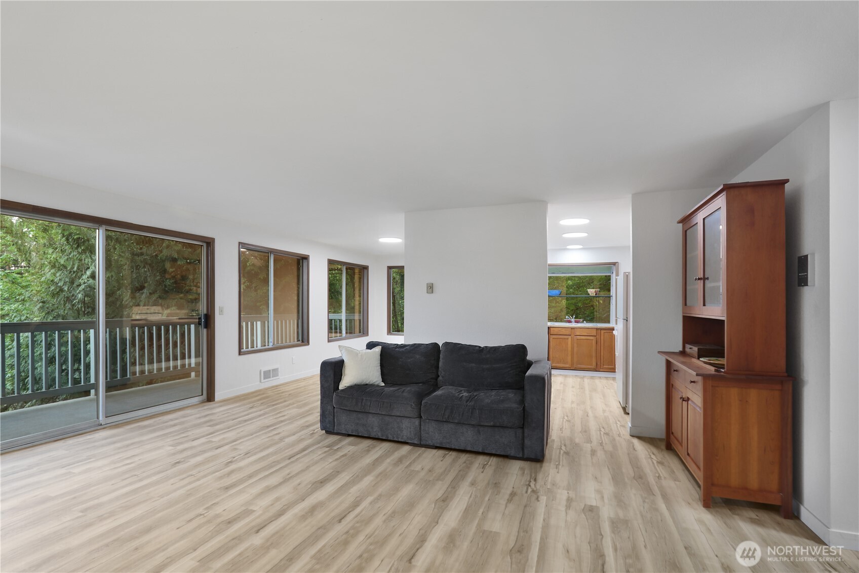 3438 161st Place SE #49, Bellevue, WA 98008