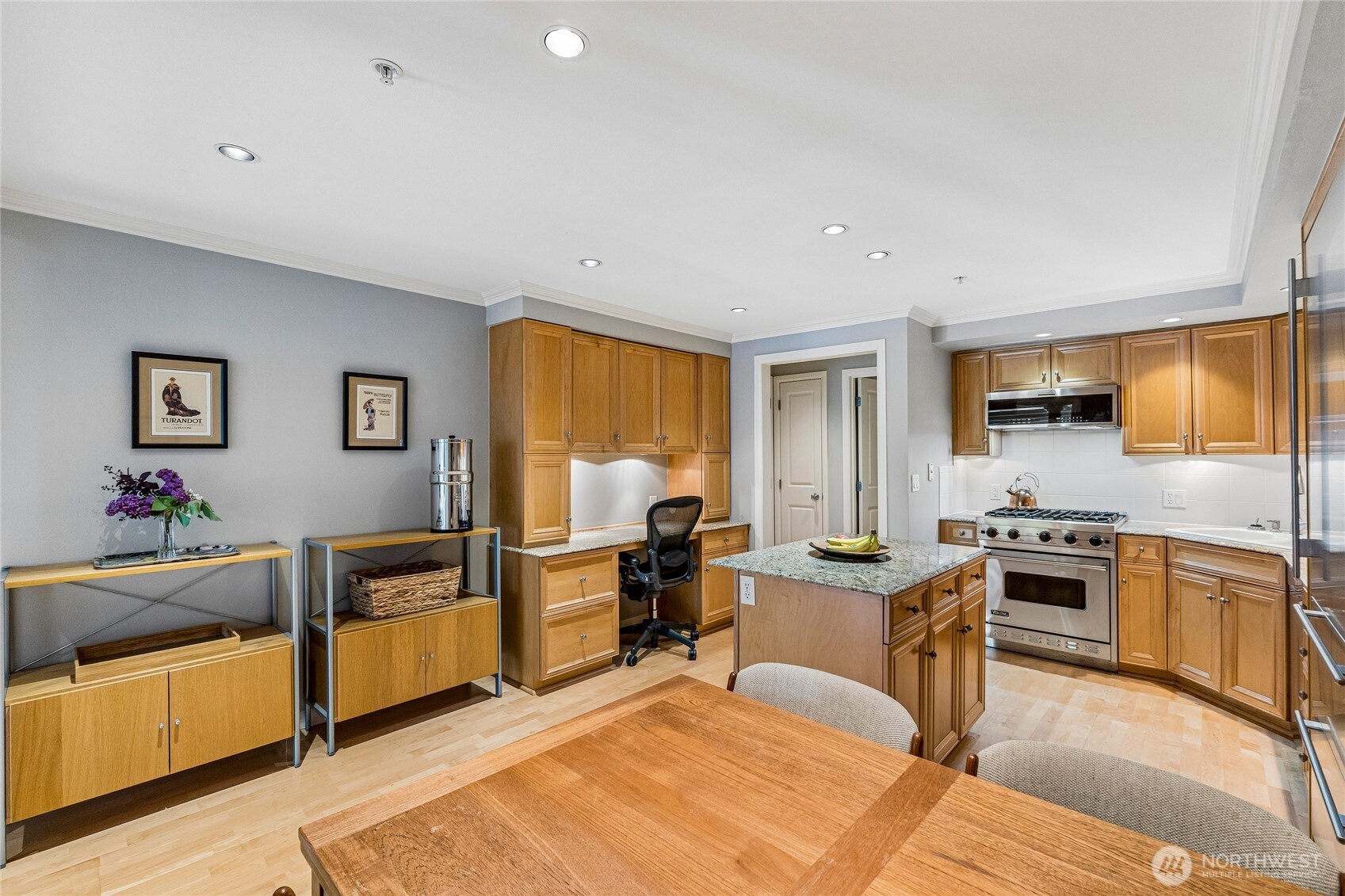 1929 43rd Avenue E #200, Seattle, WA 98112