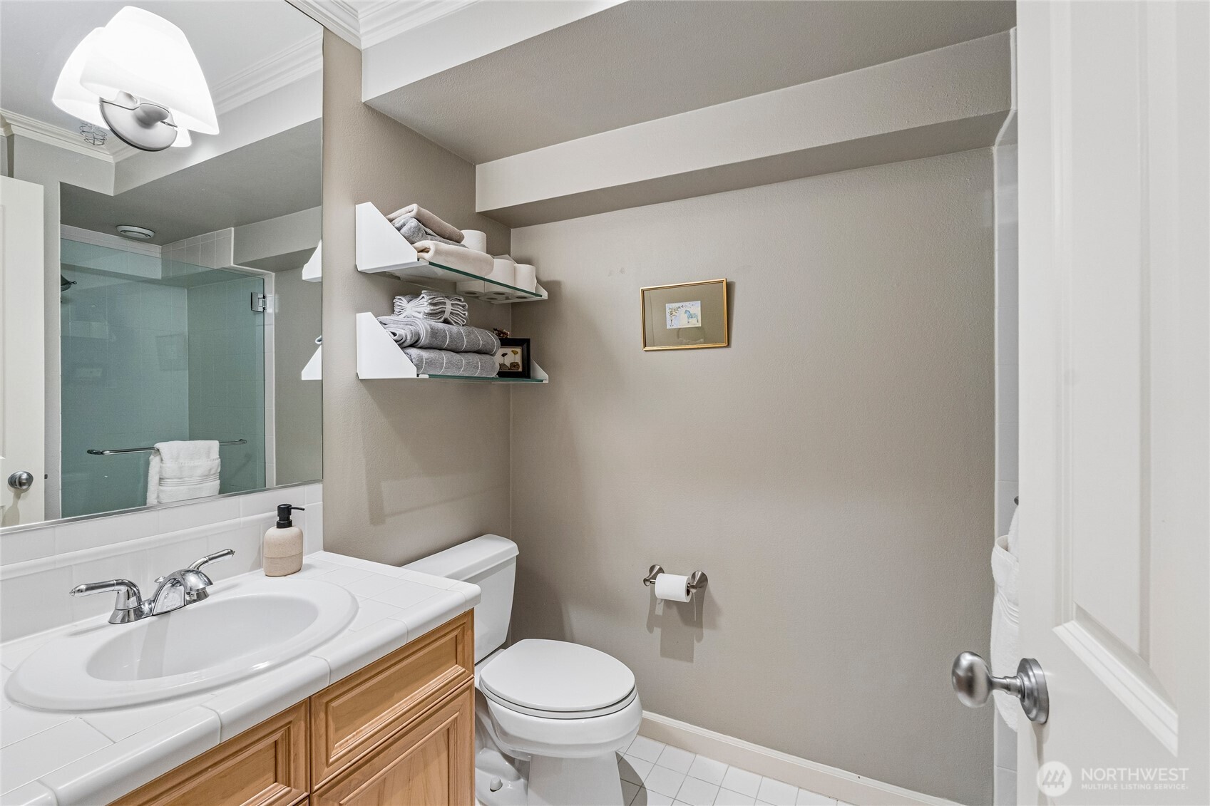 1929 43rd Avenue E #200, Seattle, WA 98112