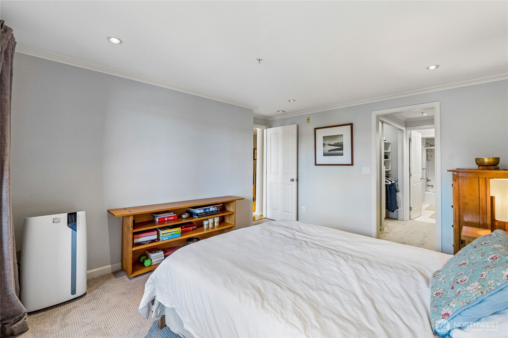 1929 43rd Avenue E #200, Seattle, WA 98112