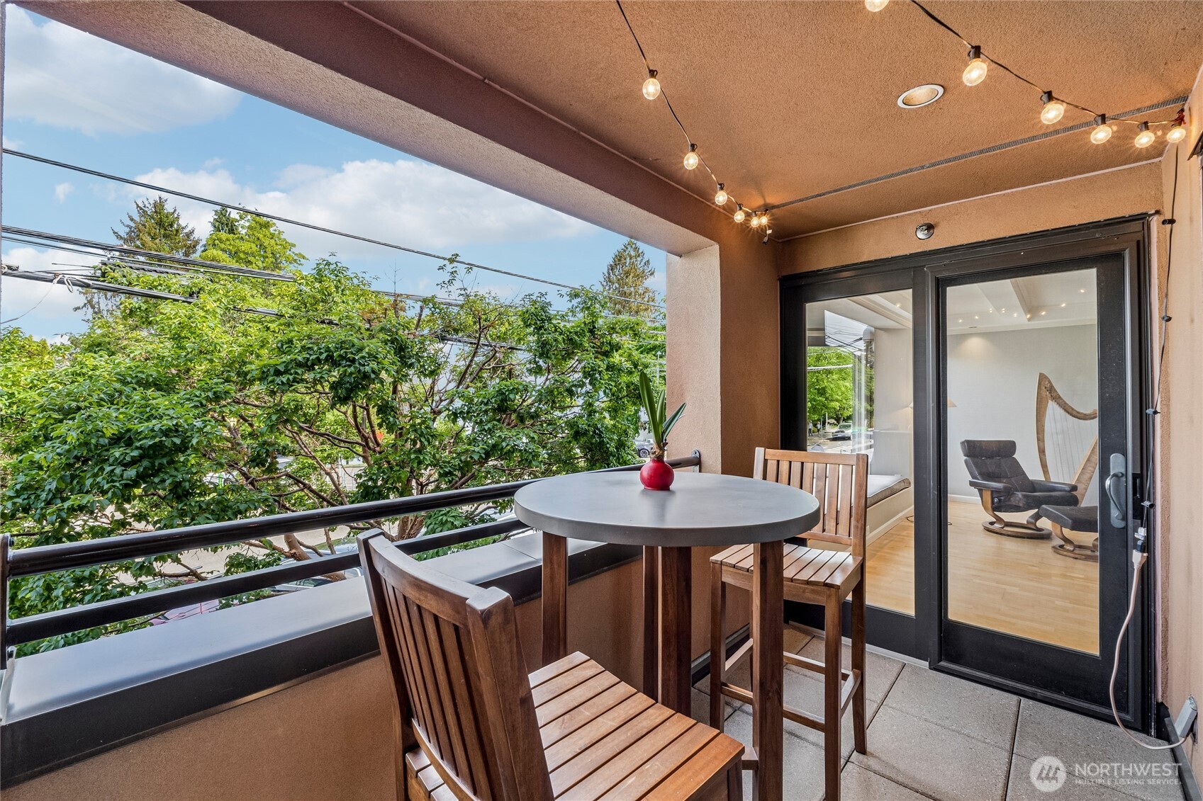 1929 43rd Avenue E #200, Seattle, WA 98112