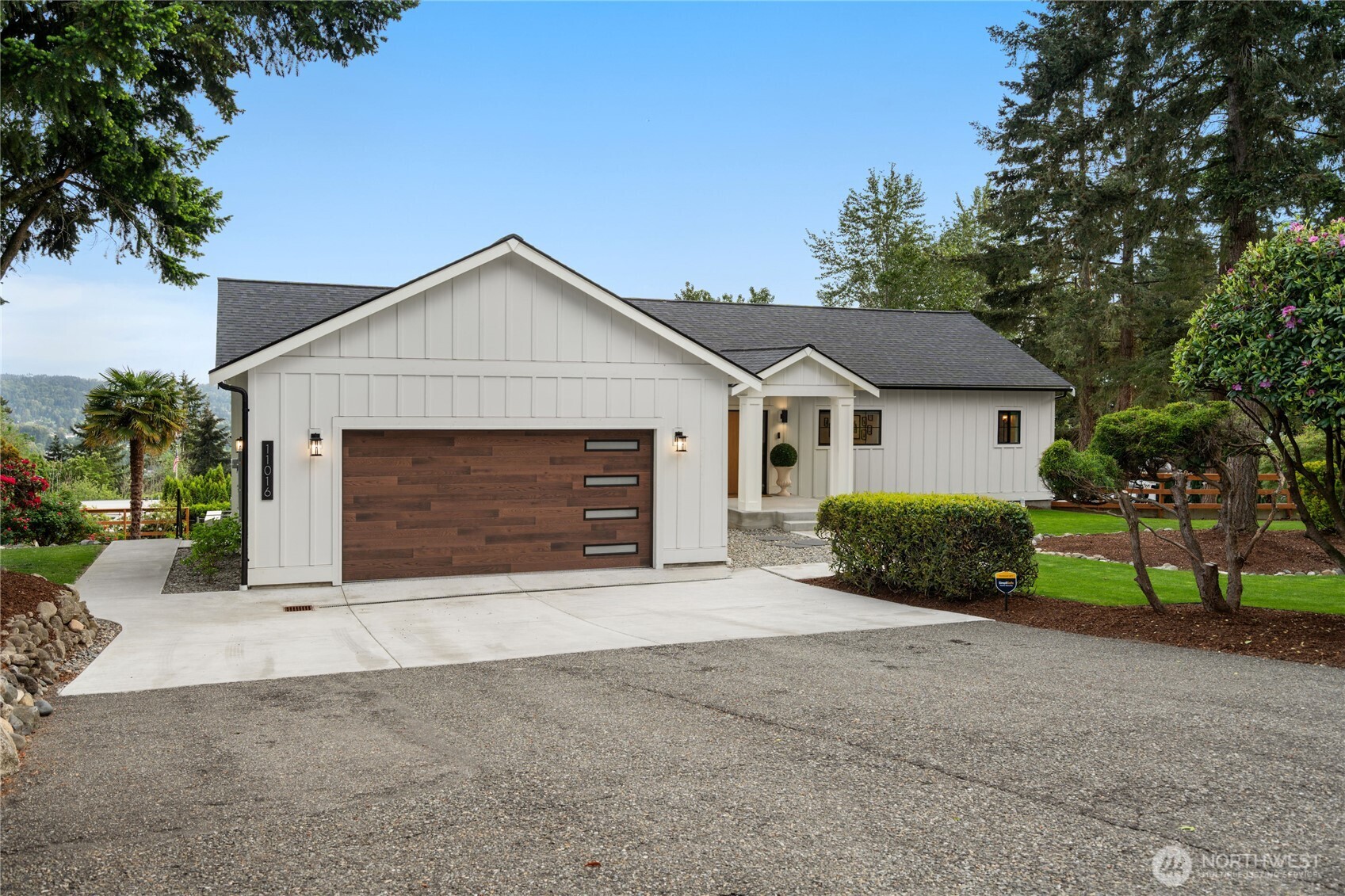 11016 46th Street E, Edgewood, WA 98372-2354