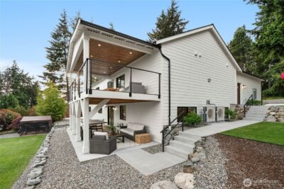 11016 46th Street E, Edgewood, WA 98372-2354 - Photo 3