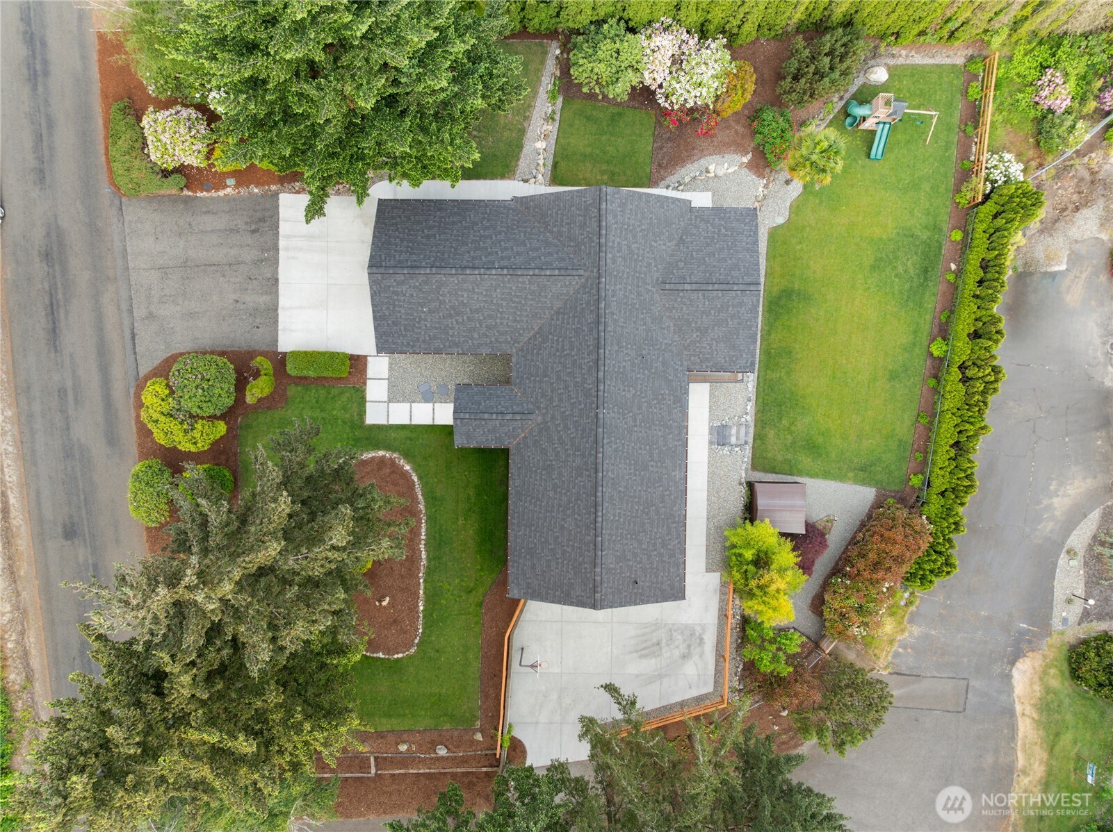 11016 46th Street E, Edgewood, WA 98372-2354