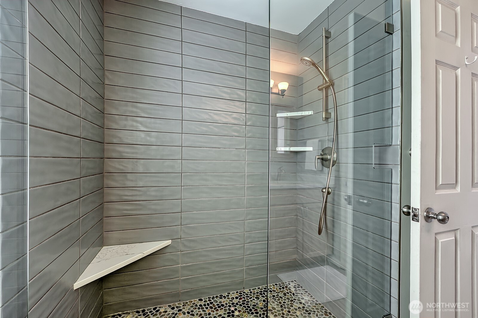 1008 W Toledo Street , Bellingham, WA 98229