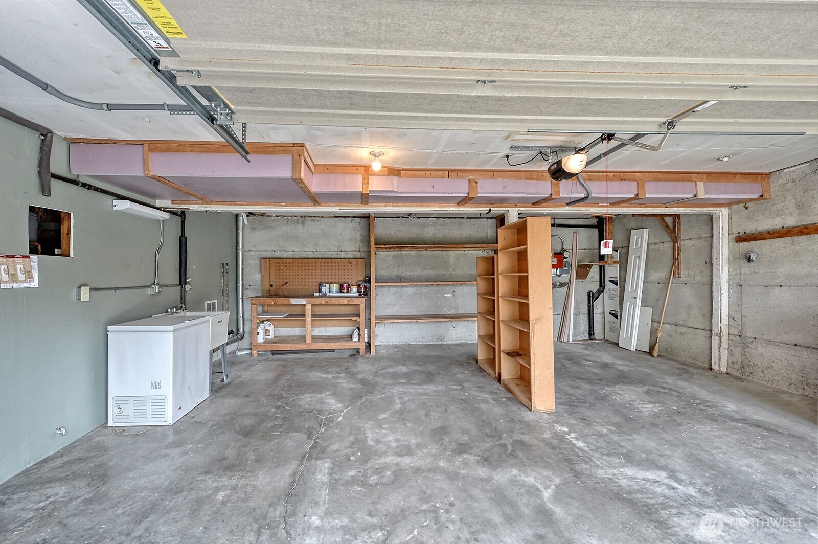 1008 W Toledo Street , Bellingham, WA 98229